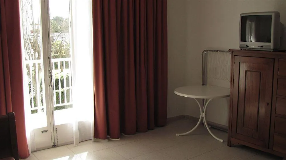 Apartamentos Sunway Amapola Sitges 0*,